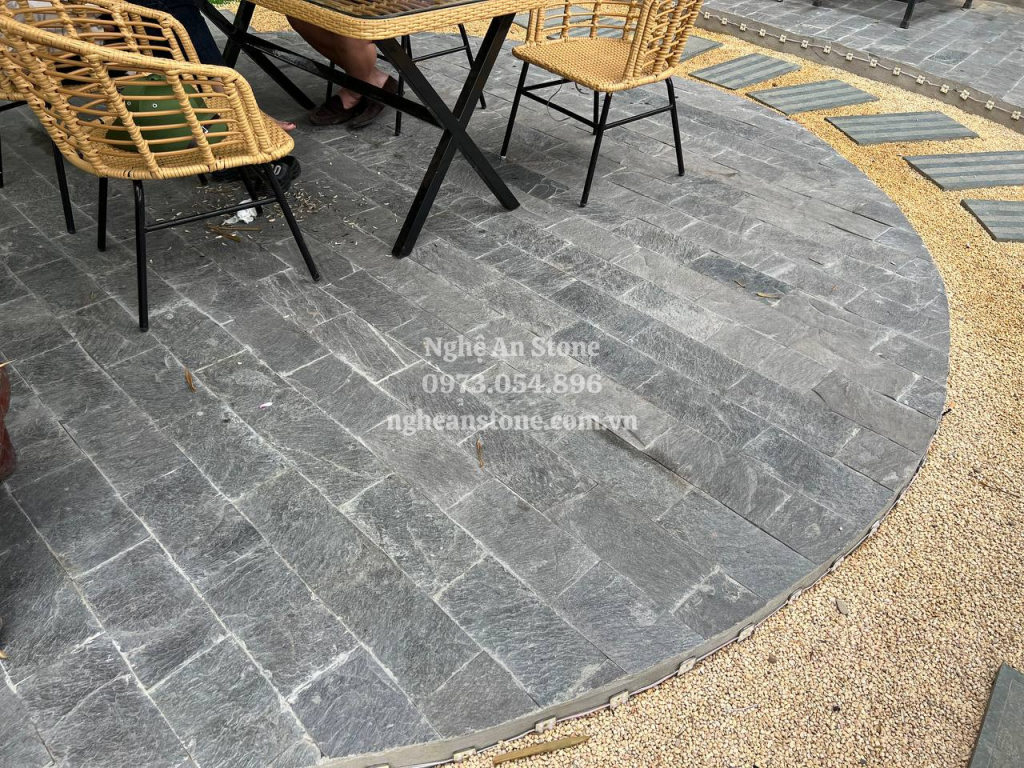 đá slate đen lát nền