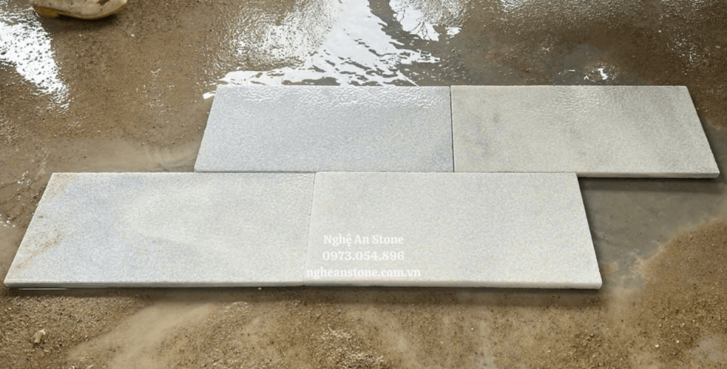 Đá trắng muối băm kích thước 30x60cm